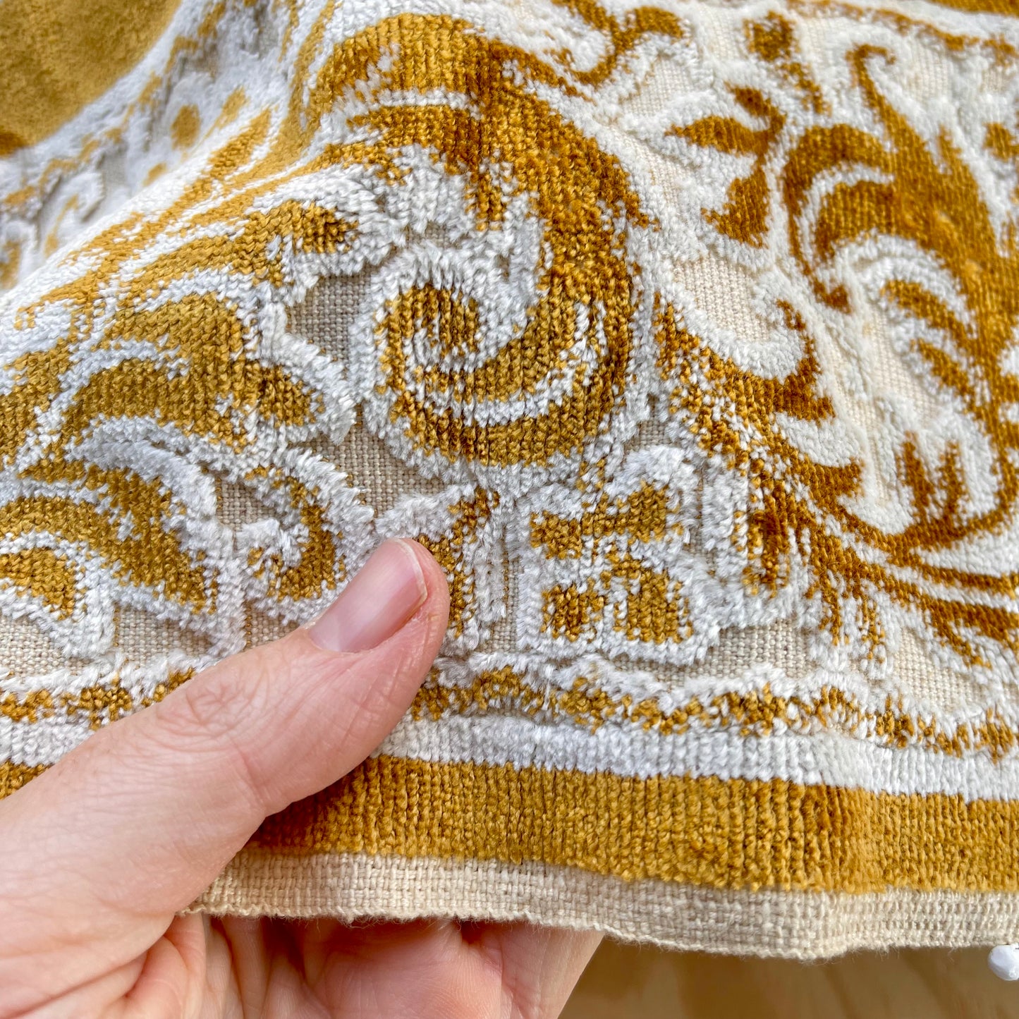 Vintage FRENCH Upholstery // Velvet Unsure // 0.50m x 0.83m
