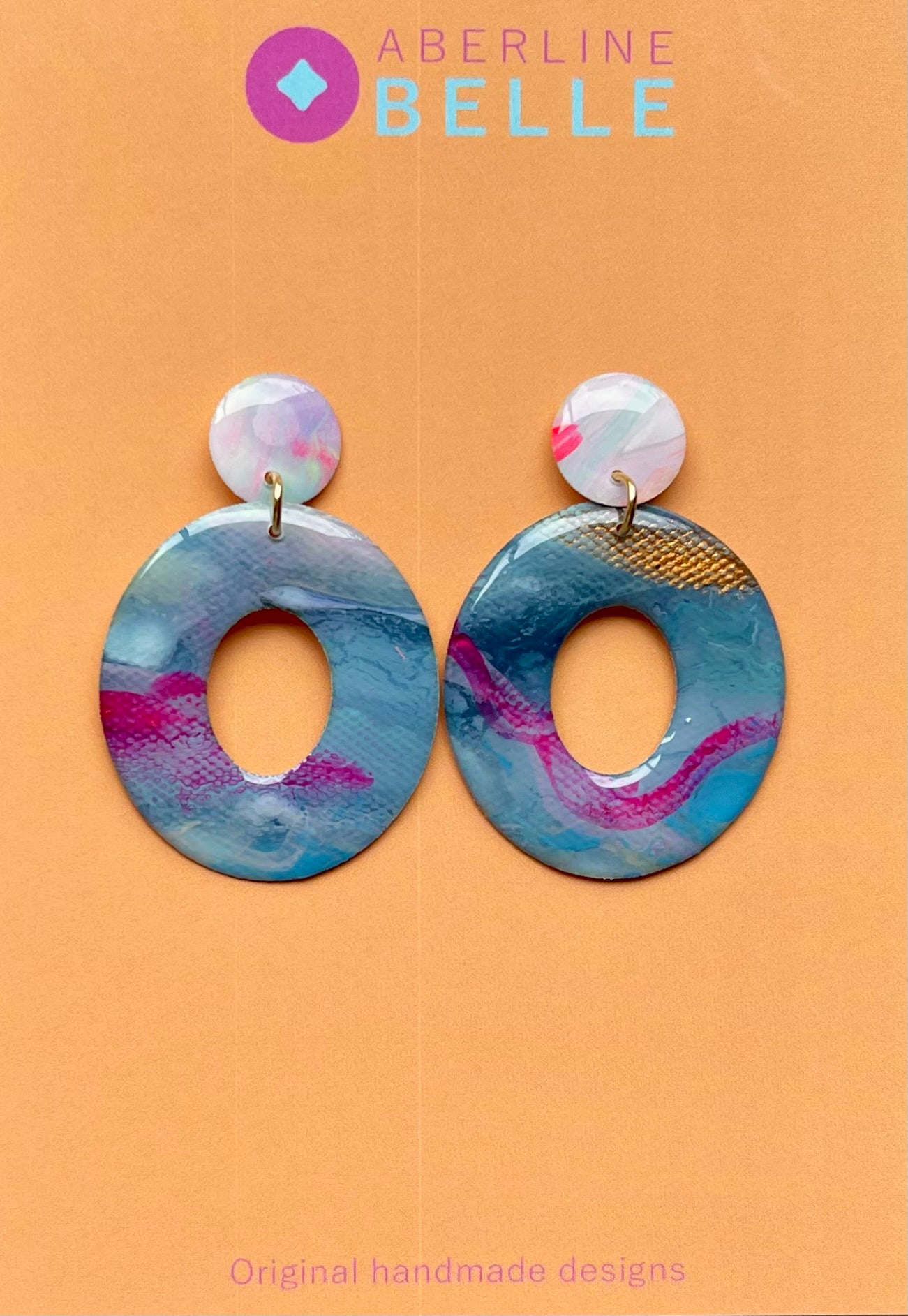 SECONDS, ODDS or ENDS // Belle // 123