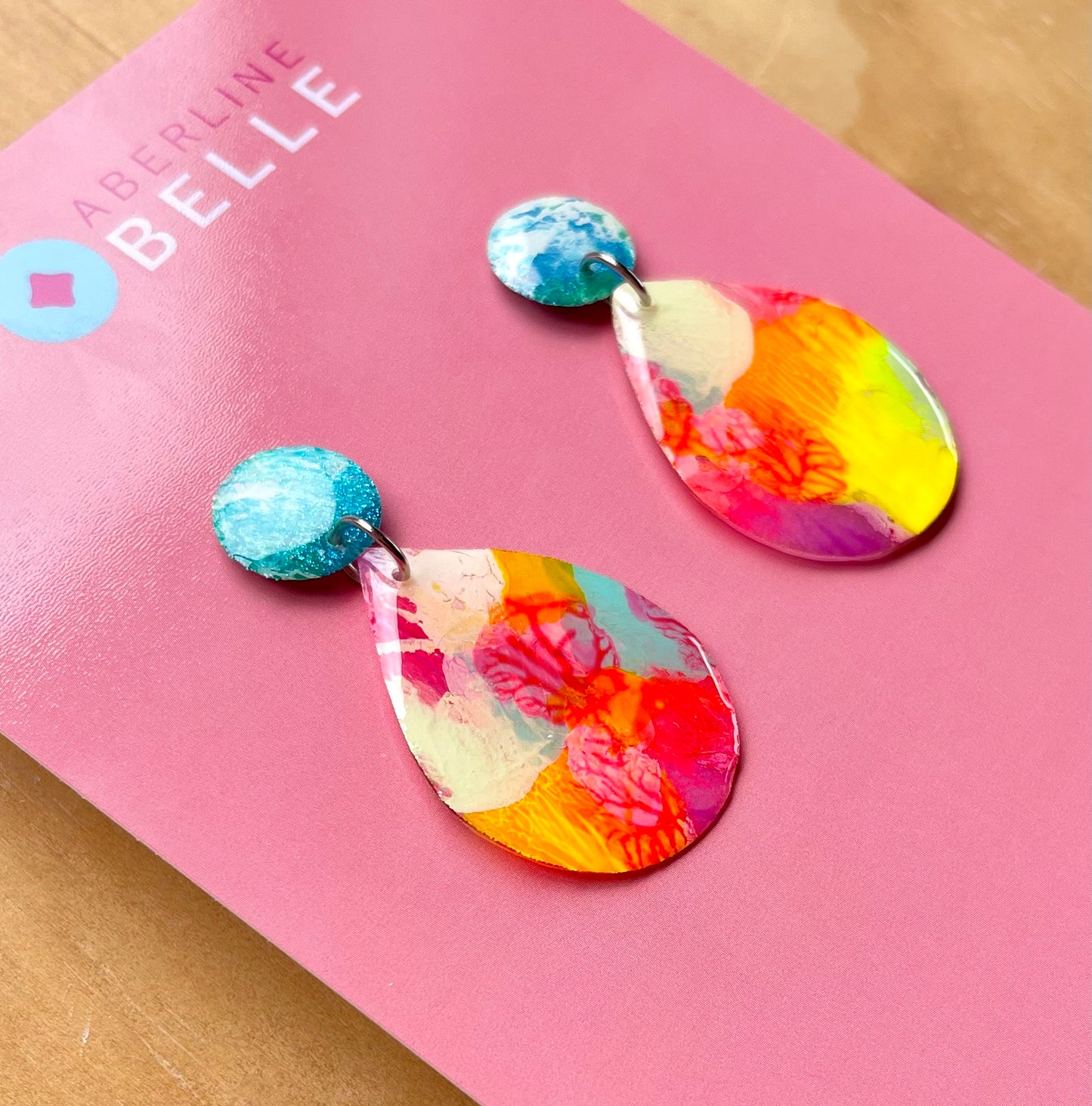 Drop Stud Medium // Belle // 017