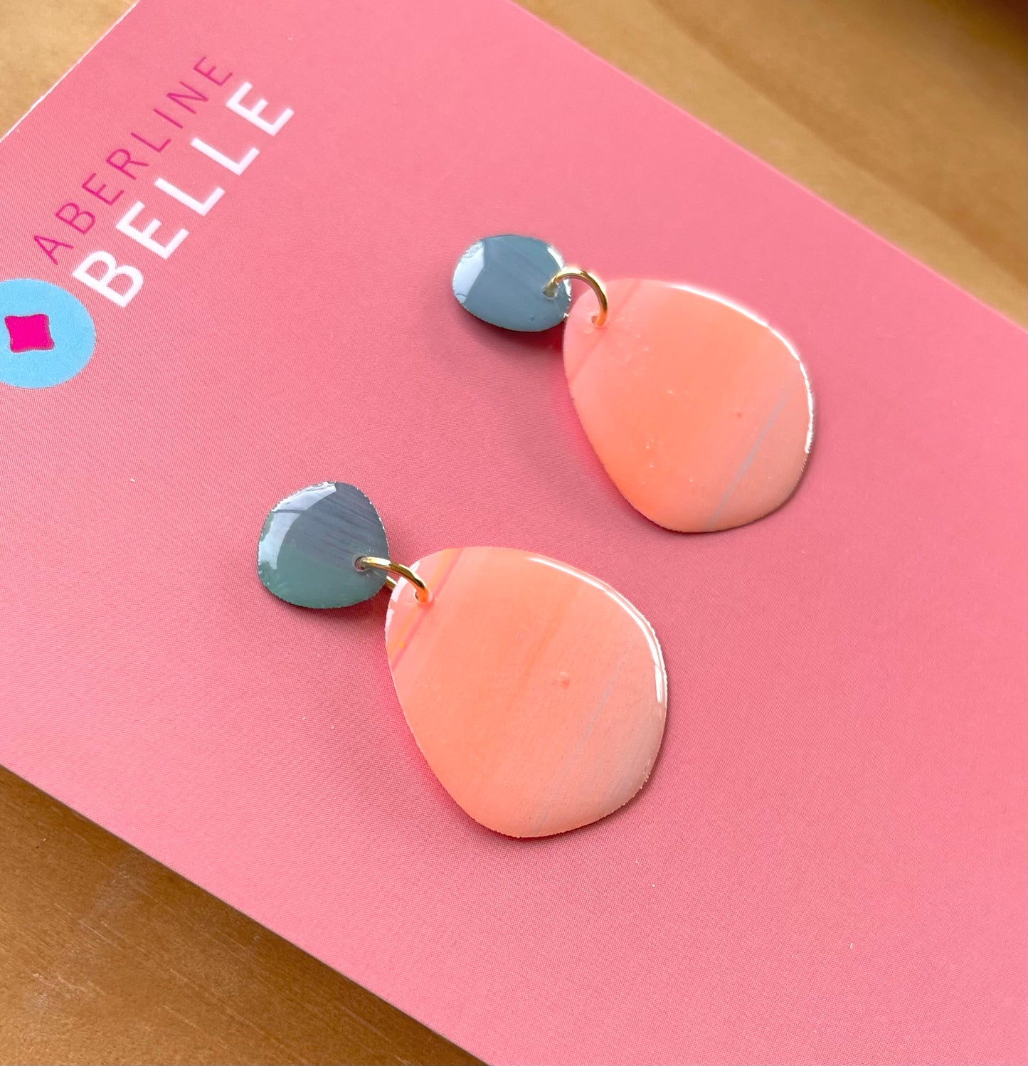 Bella // Belle // 001