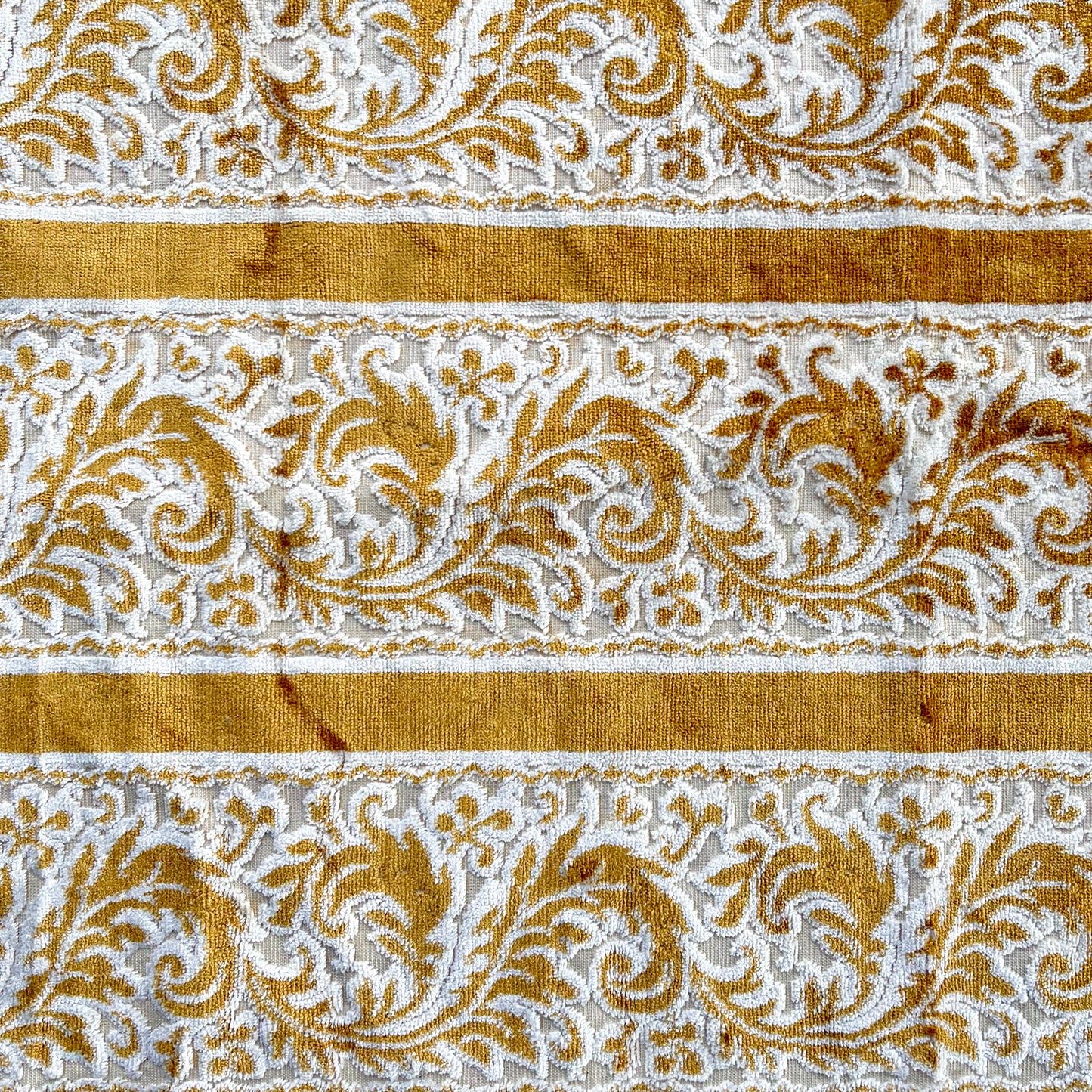 Vintage FRENCH Upholstery // Velvet Unsure // 0.50m x 0.83m