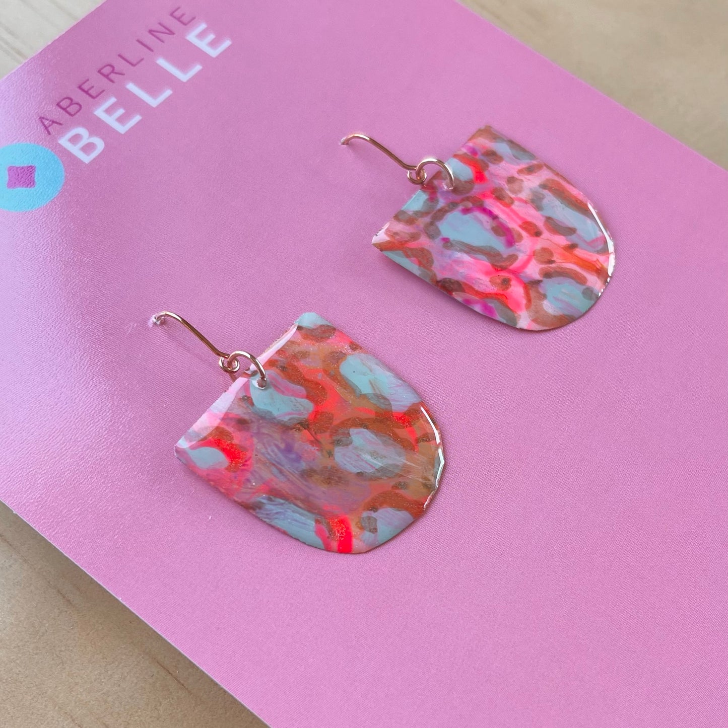 Betty Small // Belle // Flamingo Mirage // 012