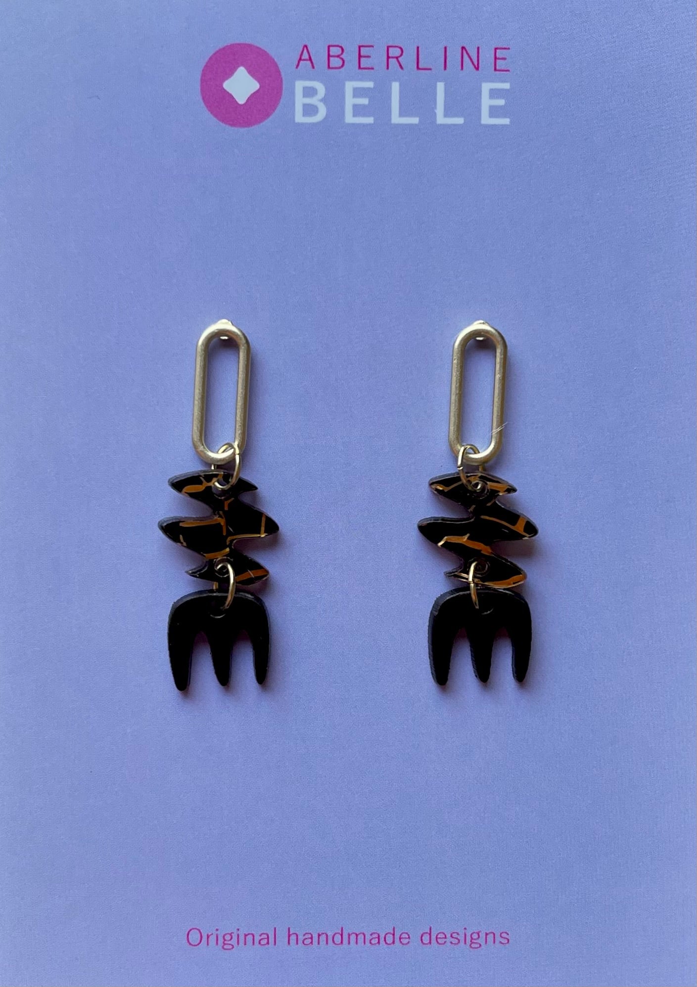 Zara Mix // Acrylics // 015