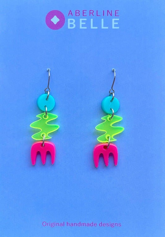 Zara Mix // Acrylics // 012