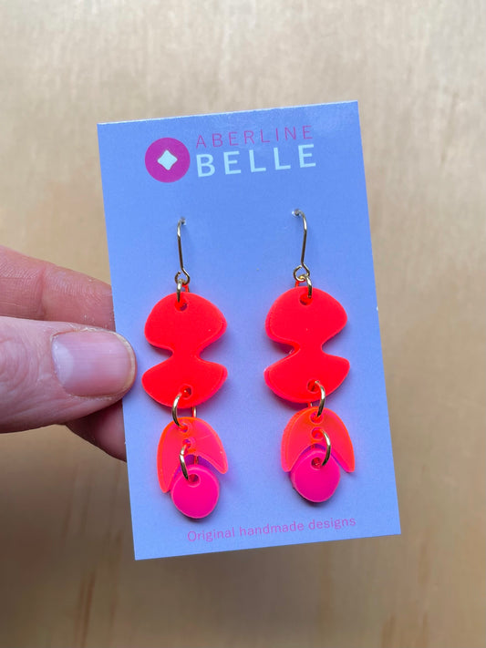 Zelda // Acrylics // 002 // Hot Pink, Neon Red & Translucent Neon Pink