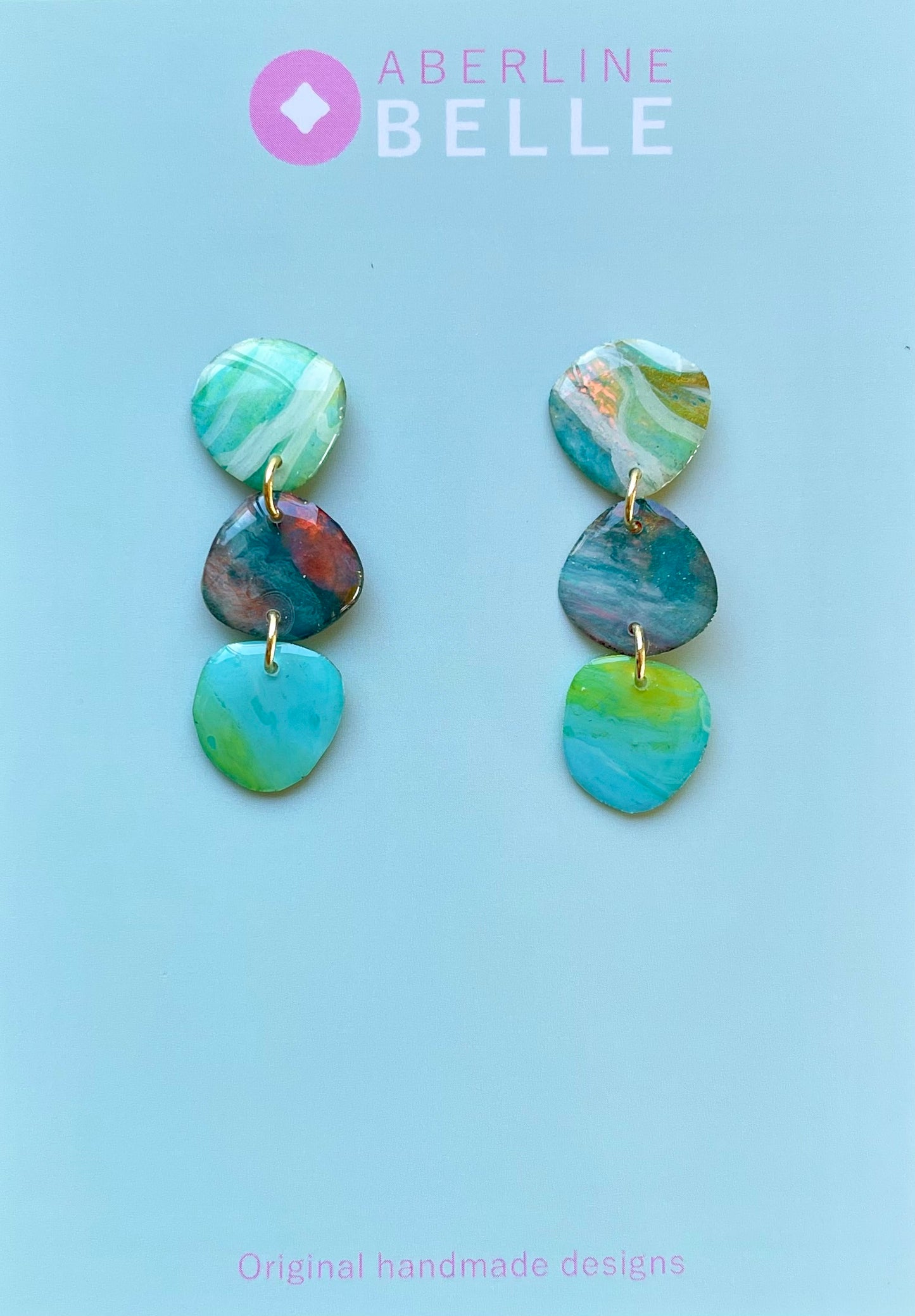 Stones // Belle // 011