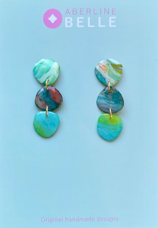Stones // Belle // 011