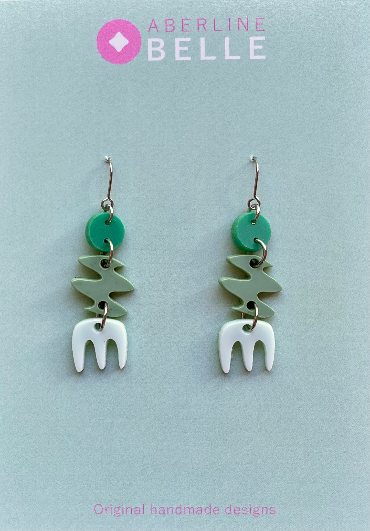 Zara Mix // Acrylics // 011