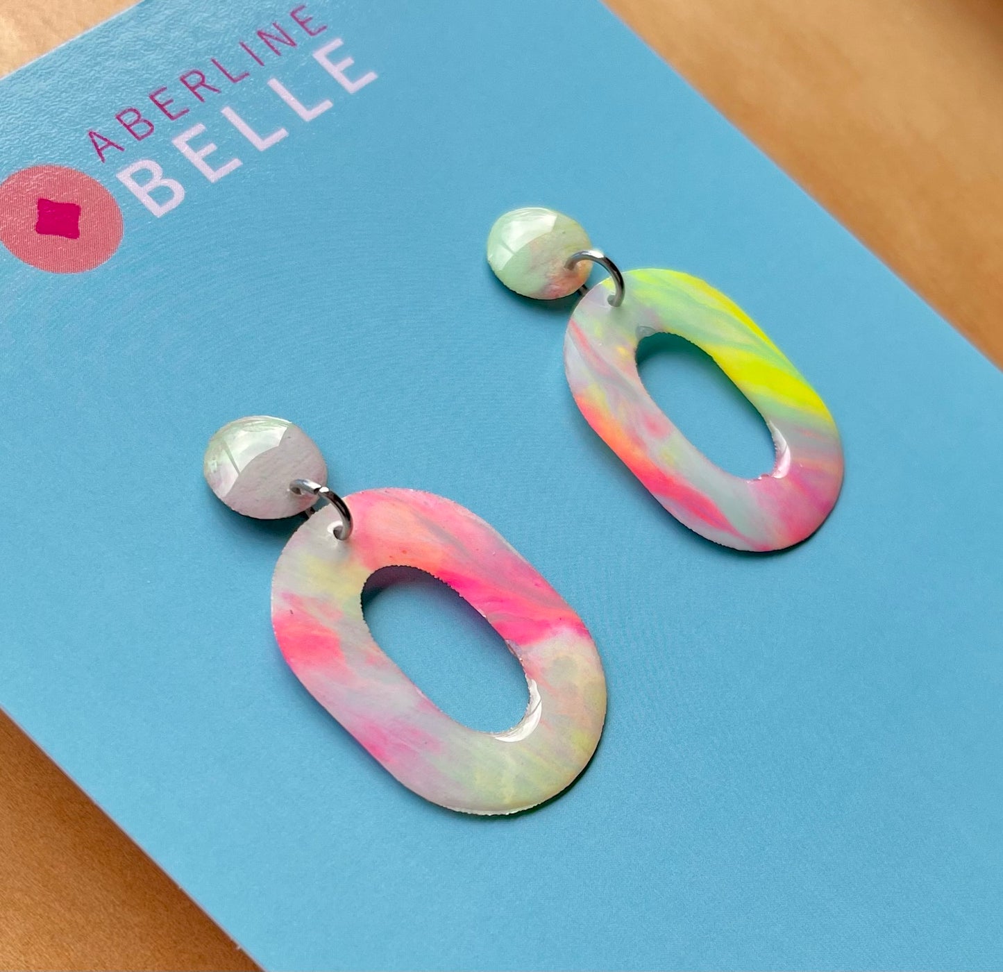 Georgie Mini // Belle // 001