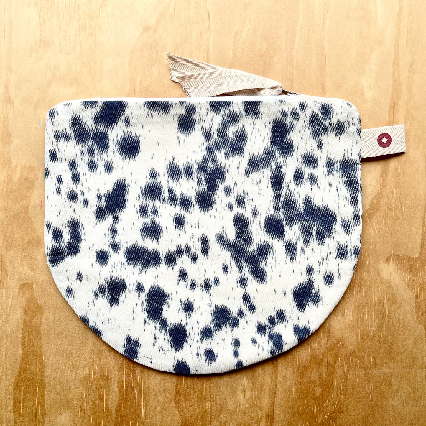 Clutch // Original ABD // 001