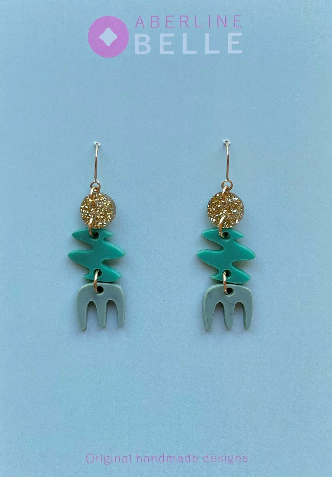 Zara Mix // Acrylics // 014