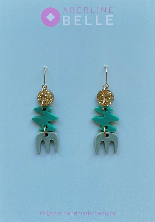 Zara Mix // Acrylics // 014