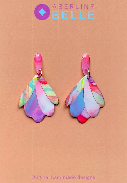 SECONDS, ODDS or ENDS // Belle // 114