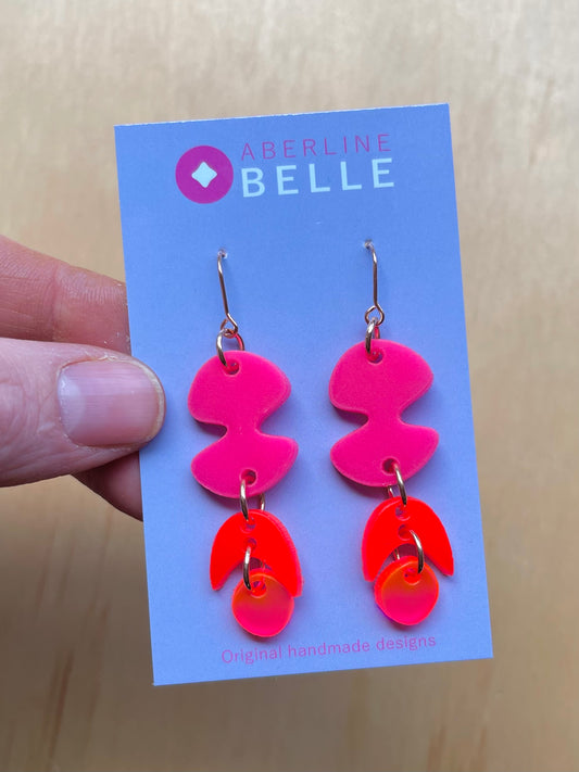 Zelda // Acrylics // 003 // Hot Pink, Neon Red & Translucent Neon Pink