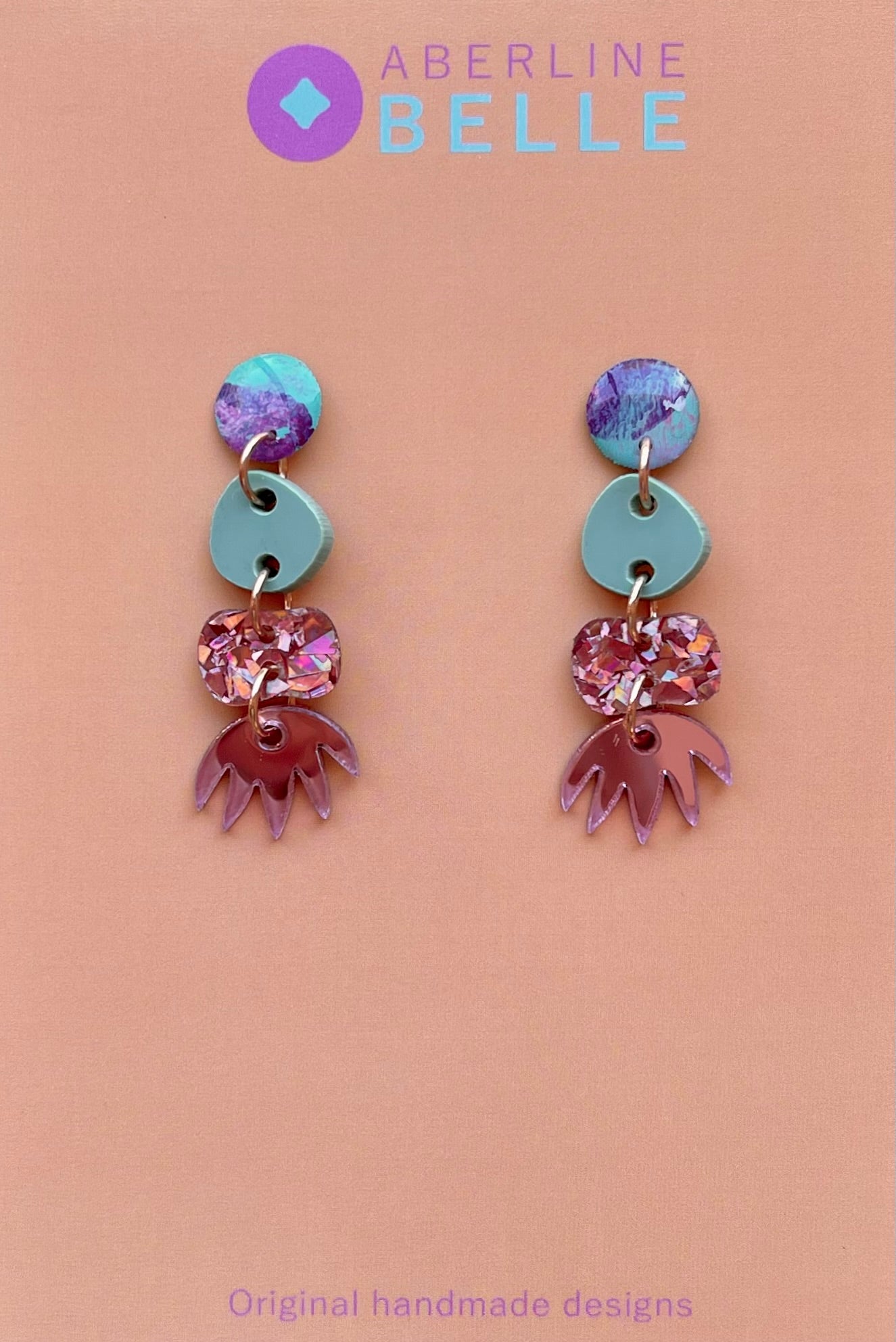 Zimmy Stud Top // Acrylics & Originals // 018