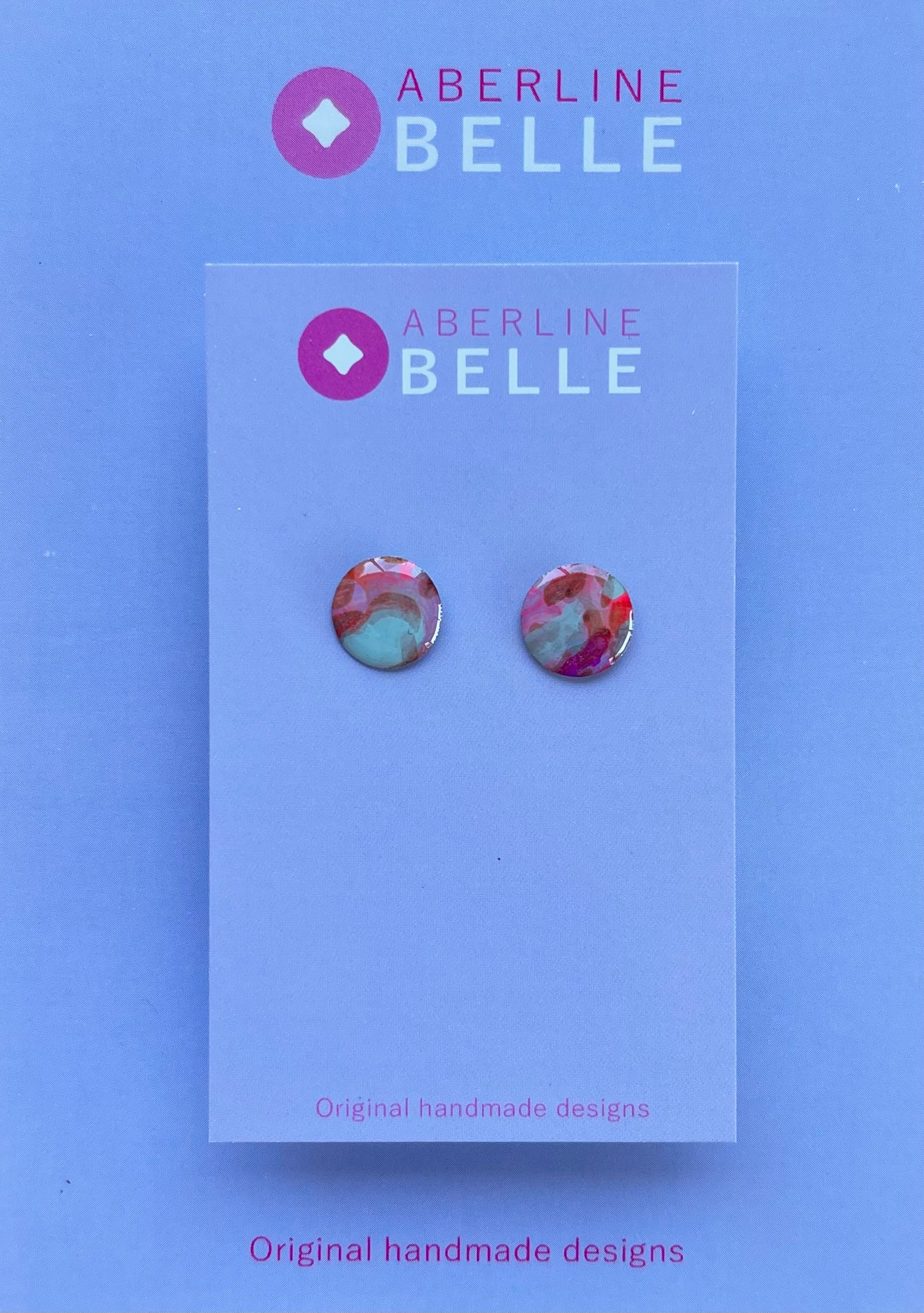 Round Stud // Belle // Flamingo Mirage // 013